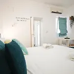 Giallosole Апартаменты *